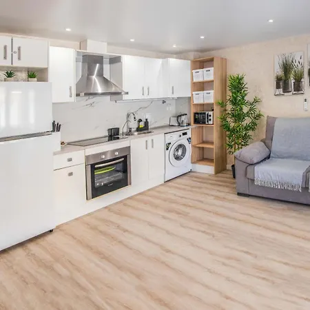 Juan Aparicio Торевьиа