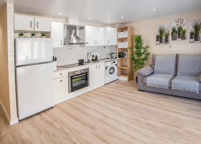 Juan Aparicio Торевьиа