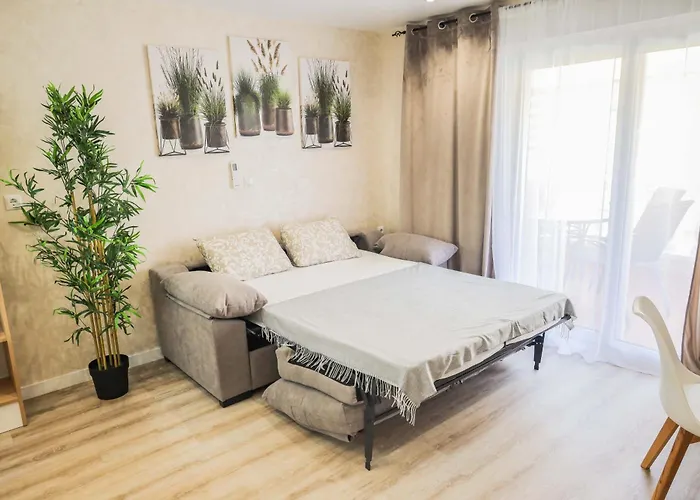 Juan Aparicio Апартаменты Торевьиа